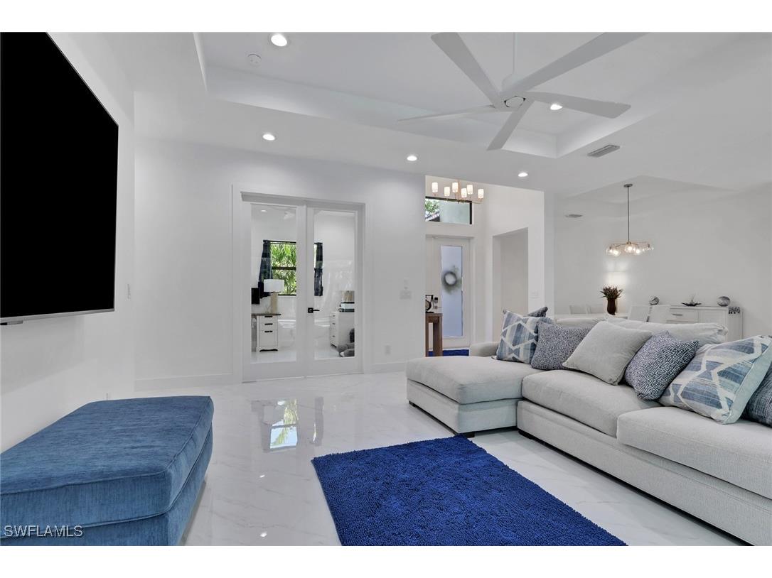 491 9th Street SW Naples FL 34117 225076683 image8