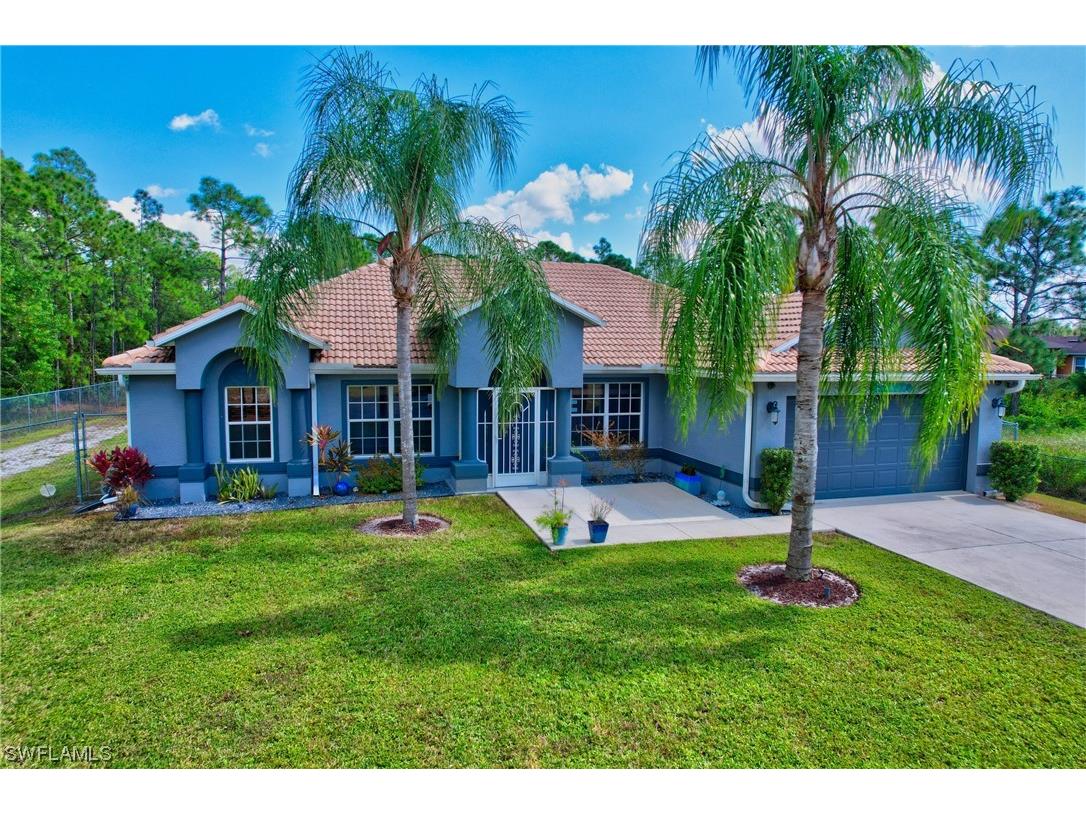 4910 40th Street NE Naples FL 34120 223076975 image1