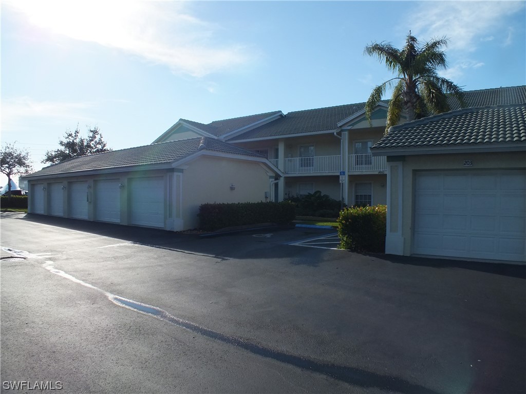 4910 Cougar Court N #1-201 Naples FL 34109 223075252 image1
