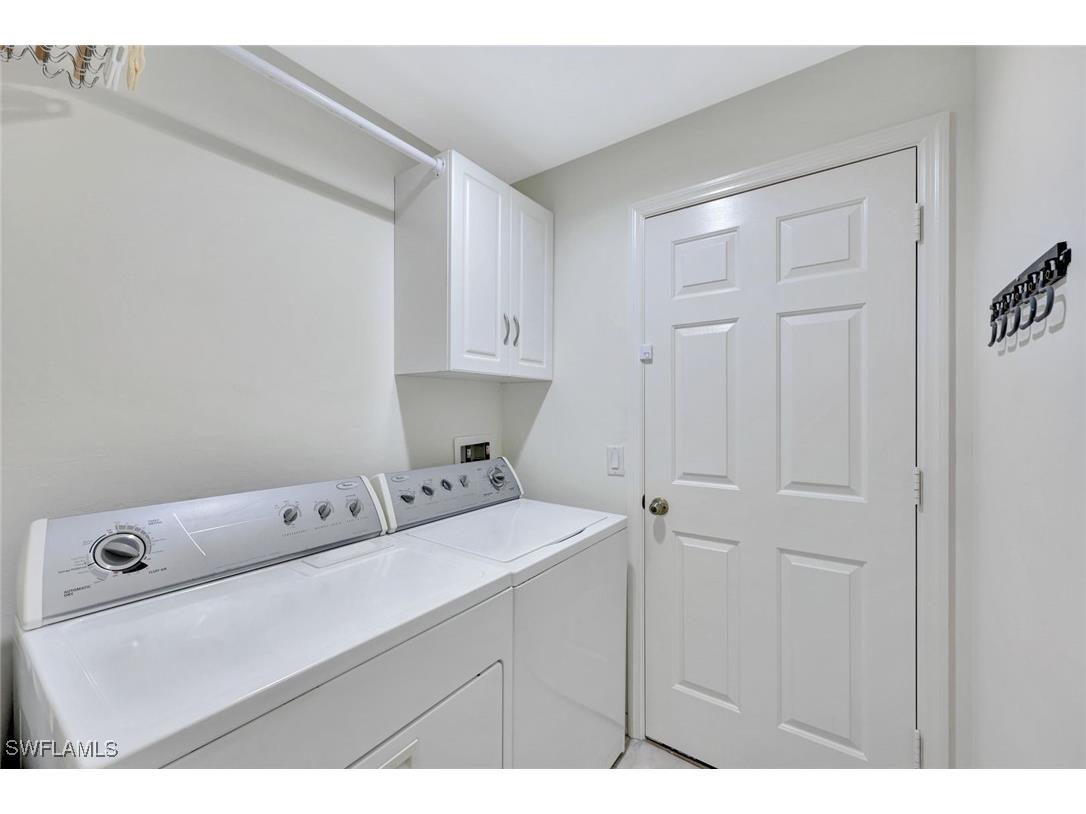 4910 Europa Drive Naples FL 34105 225073210 image20