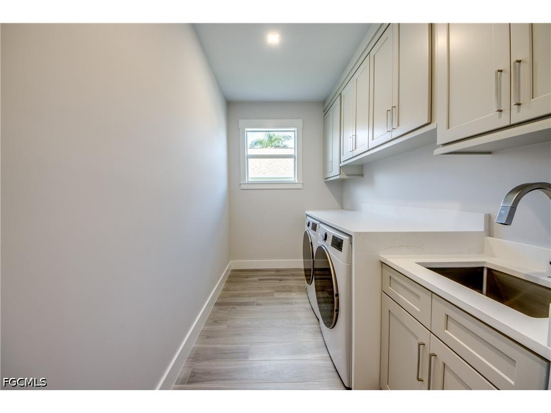4910 SW 2nd Avenue Cape Coral FL 33914 2026014027 image33