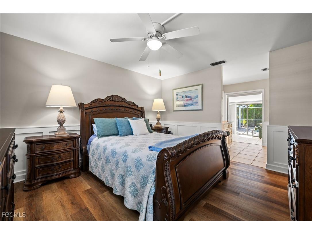 4910 Sorrento Court Cape Coral FL 33904 2025015040 image24