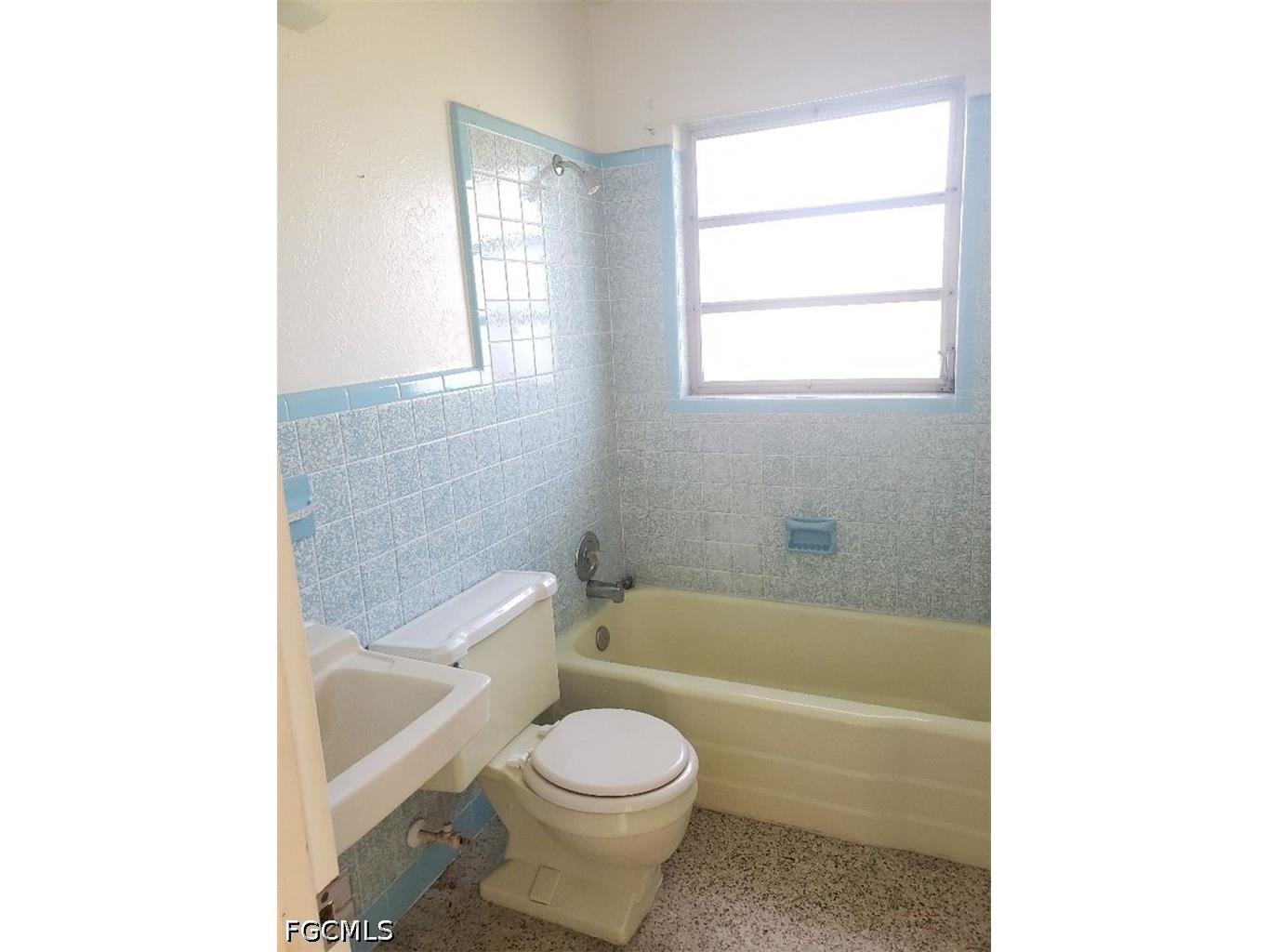 4911 Coronado Parkway #B Cape Coral FL 33904 2026022440 image9