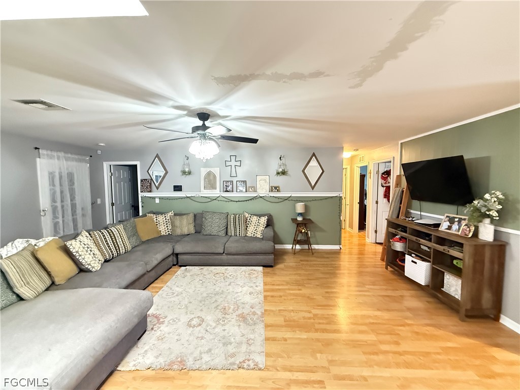 4912 Bygone Street Lehigh Acres FL 33971 2026013187 image3