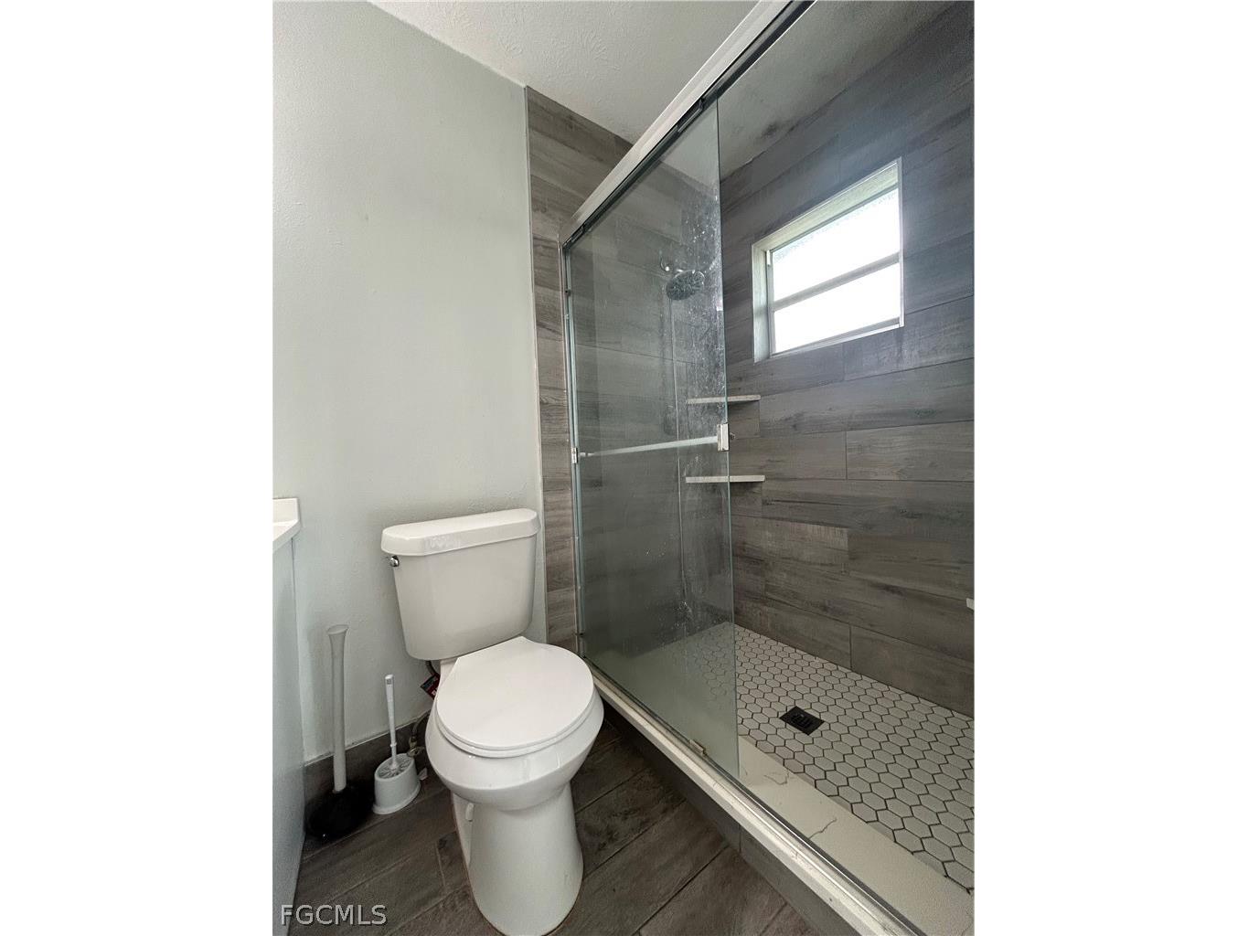 4912 York Street #3 Cape Coral FL 33904 2026013098 image11