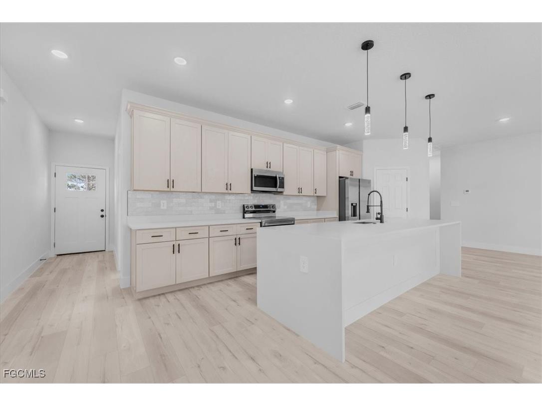 4913 San Ignacio Drive Sebring FL 33872 2025019580 image5