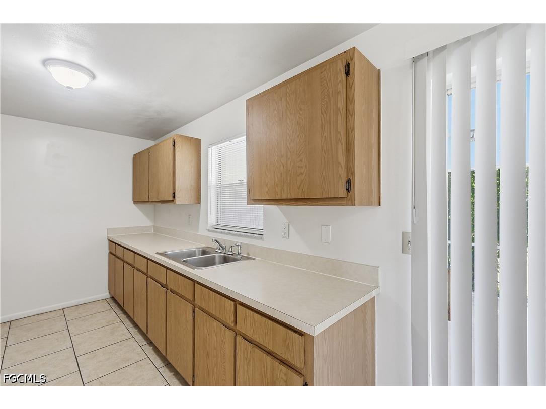 4913 Viceroy Street #A Cape Coral FL 33904 2026020532 image10