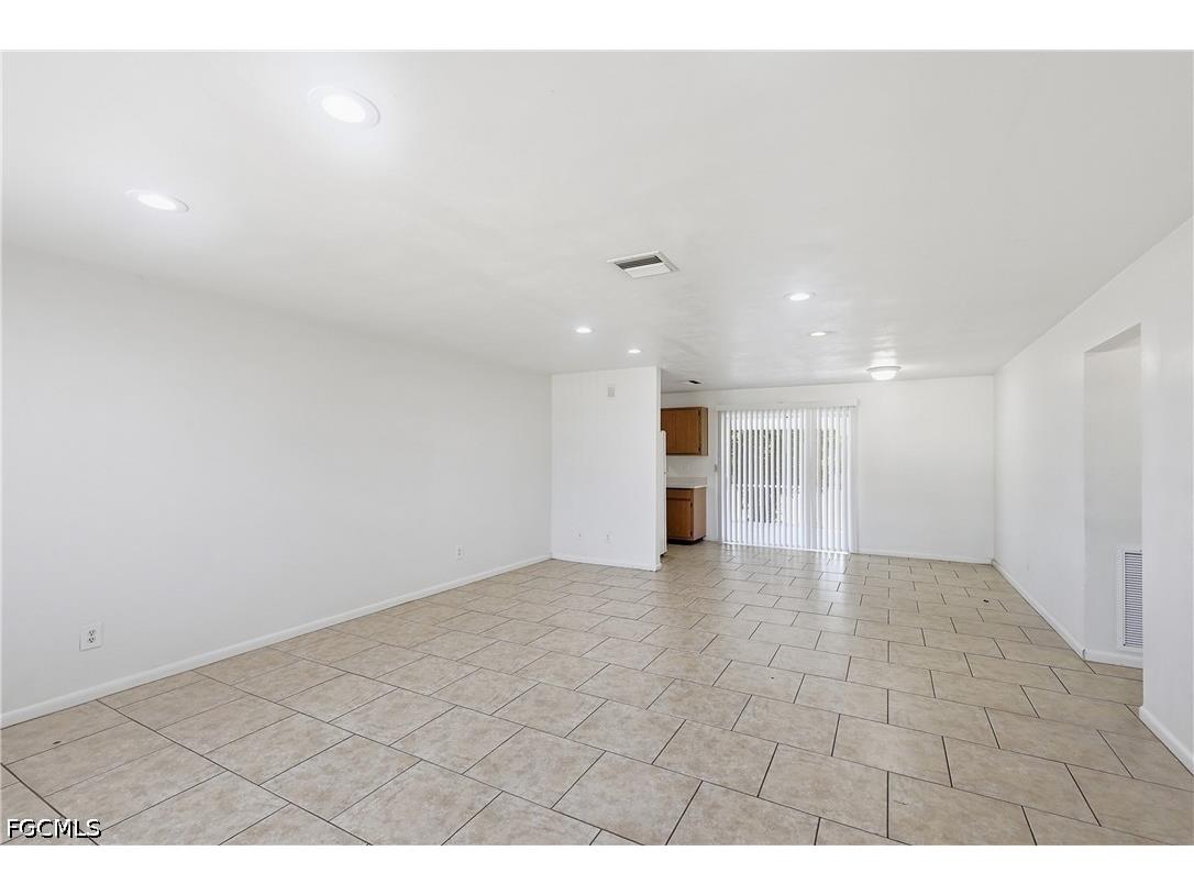 4913 Viceroy Street #A Cape Coral FL 33904 2026020532 image5