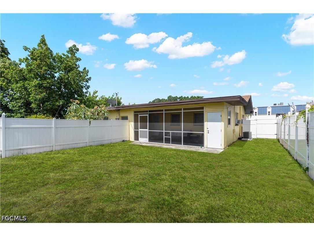 4913 Vincennes Street #1 Cape Coral FL 33904 2026025086 image11