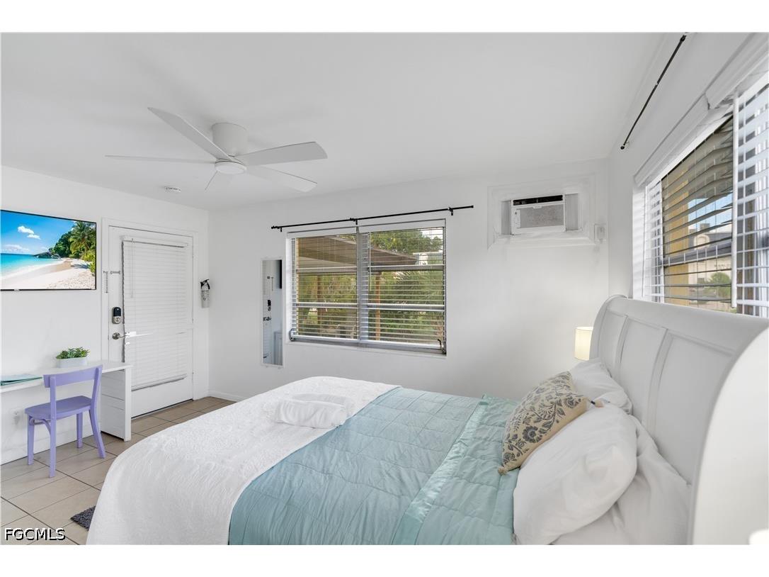4913 Vincennes Street #1 Cape Coral FL 33904 2026025086 image7