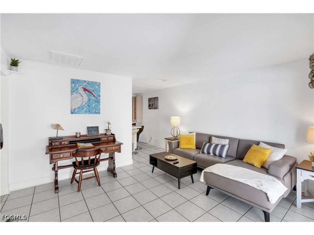 4913 Vincennes Street #2 Cape Coral FL 33904 2026025087 image7