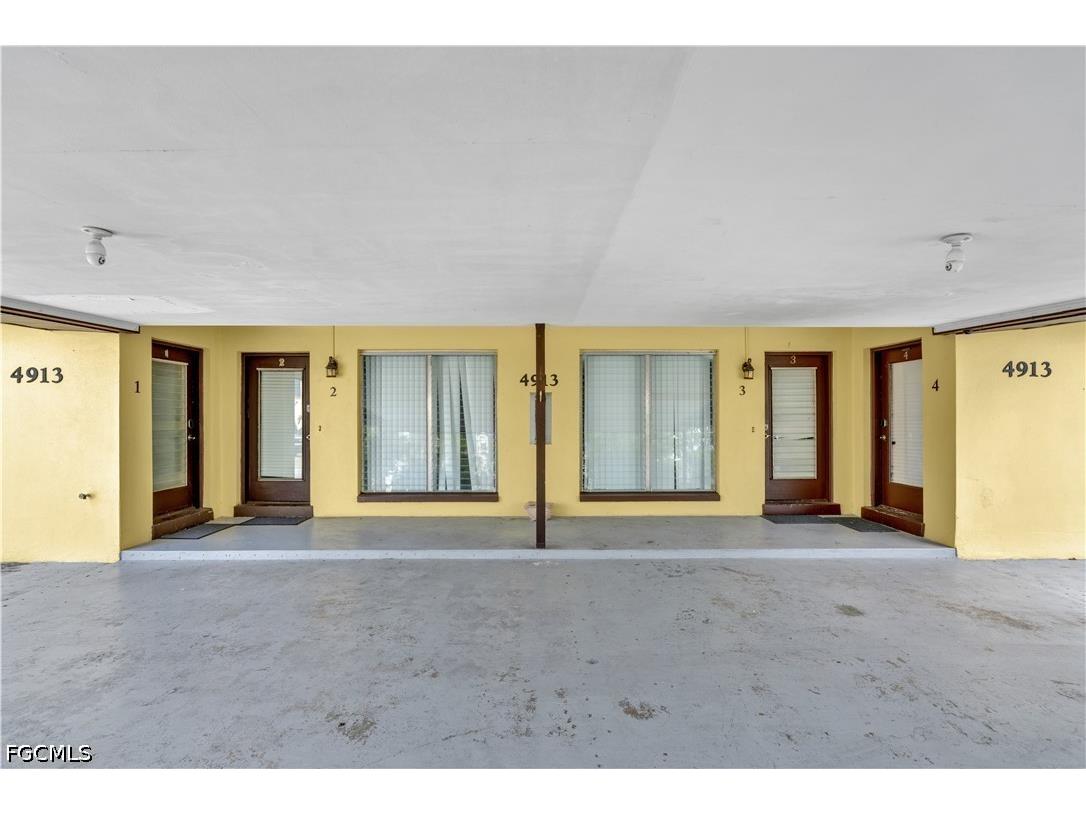4913 Vincennes Street #3 Cape Coral FL 33904 2026025088 image8