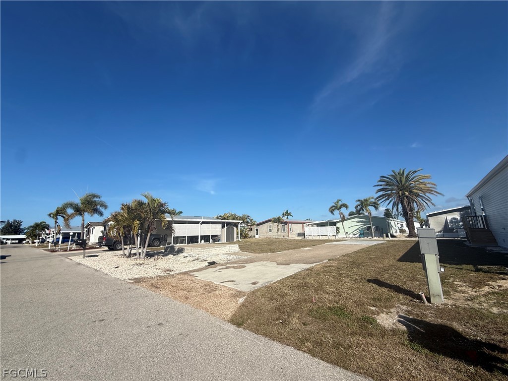 4914 Needle Fish Lane Saint James City FL 33956 2026008035 image1