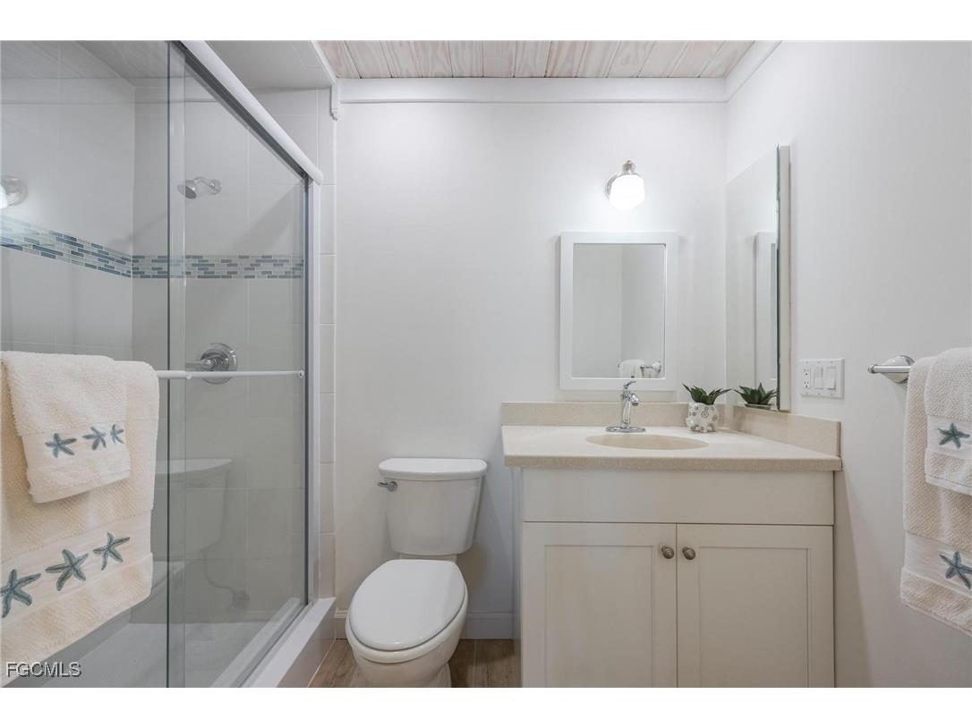 4914 Tudor Drive #203 Cape Coral FL 33904 2025018217 image17