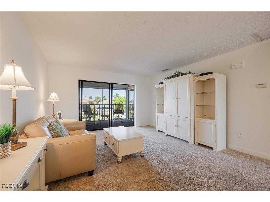 4914 Tudor Drive #203 Cape Coral FL 33904 2025018217 image4