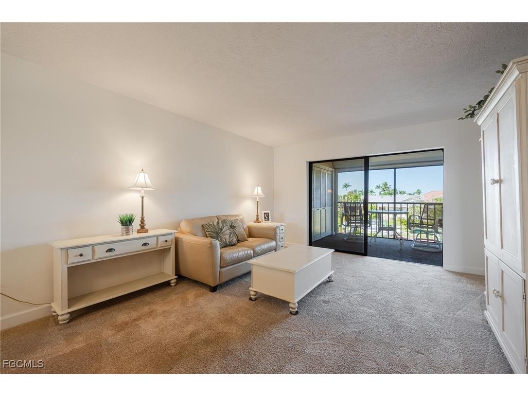 4914 Tudor Drive #203 Cape Coral FL 33904 2025018217 image7