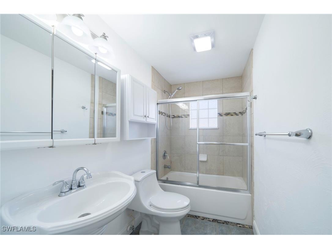 4916 Viceroy Street #B Cape Coral FL 33904 226004906 image15