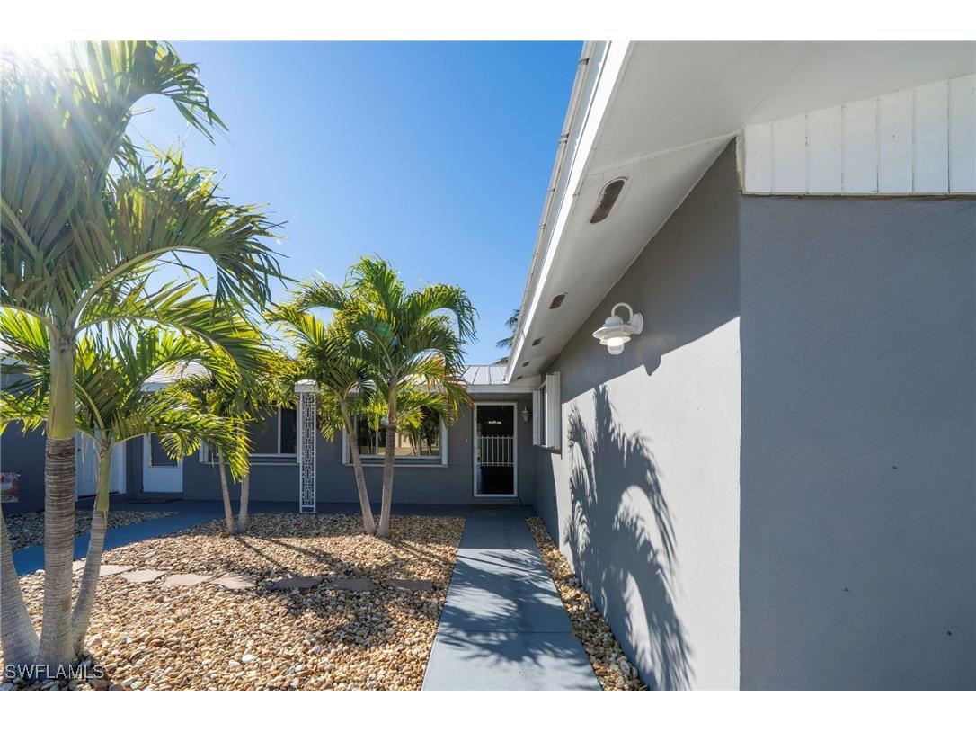 4916 Viceroy Street #B Cape Coral FL 33904 226004906 image4