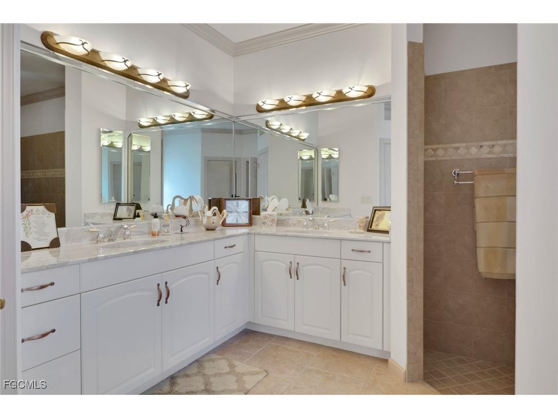 4918 SW 27th Avenue Cape Coral FL 33914 2025013900 image18