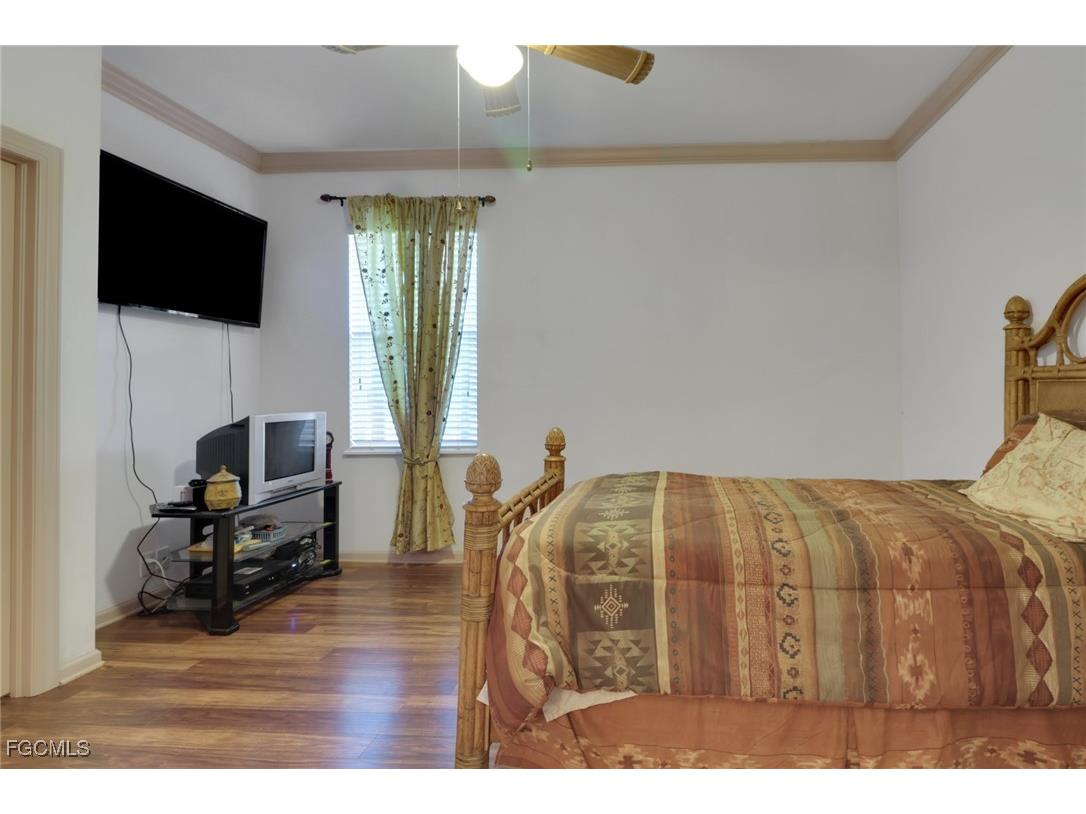 4918 SW 27th Avenue Cape Coral FL 33914 2025013900 image22