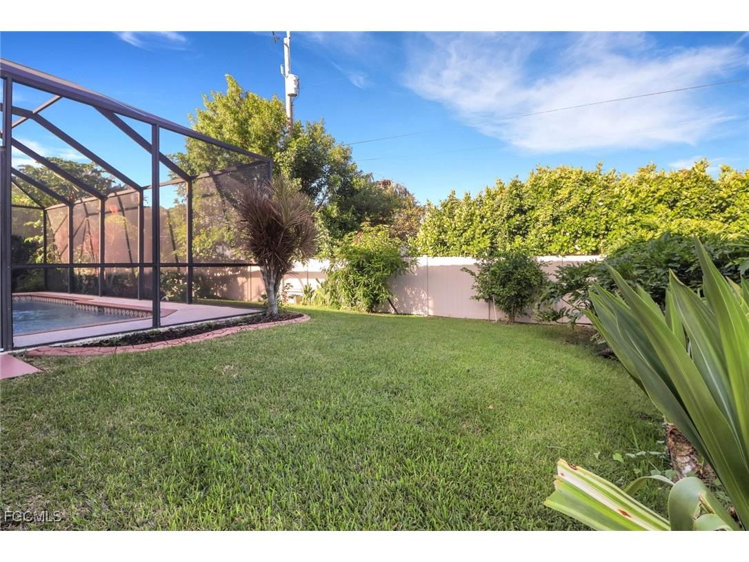 4918 SW 27th Avenue Cape Coral FL 33914 2025013900 image32