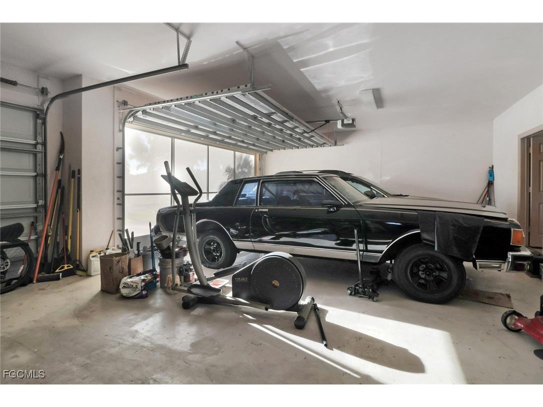 4918 SW 27th Avenue Cape Coral FL 33914 2025013900 image37