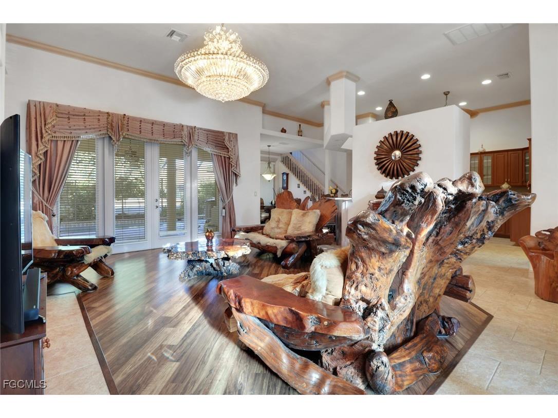 4918 SW 27th Avenue Cape Coral FL 33914 2025013900 image6