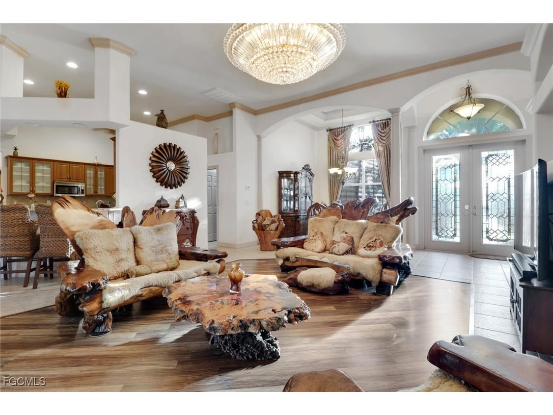 4918 SW 27th Avenue Cape Coral FL 33914 2025013900 image7