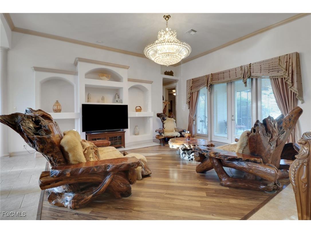 4918 SW 27th Avenue Cape Coral FL 33914 2025013900 image9