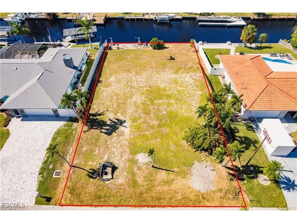 4918 Sorrento Court Cape Coral FL 33904 2025014028 image1
