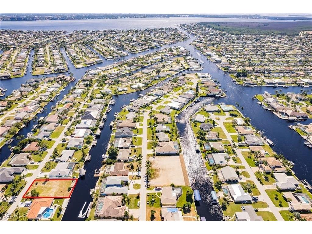 4918 Sorrento Court Cape Coral FL 33904 2025014028 image3