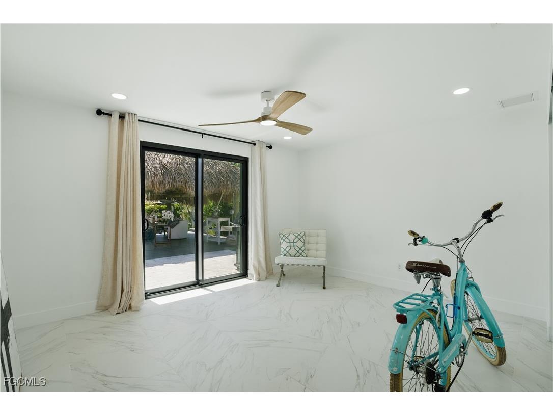4918 Triton Court W Cape Coral FL 33904 2025019705 image36