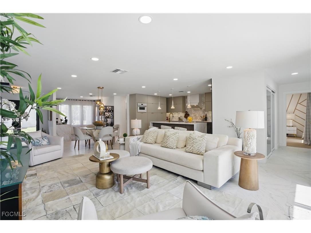 4918 Triton Court W Cape Coral FL 33904 2025019705 image8