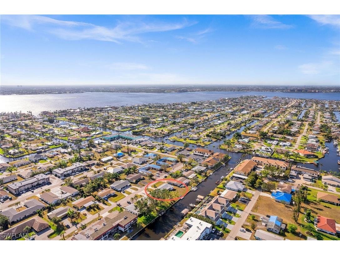 4918 Vincennes Street Cape Coral FL 33904 223026511 image1