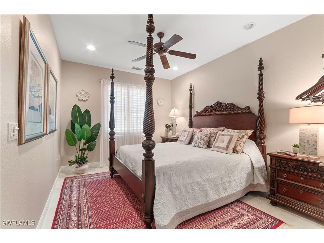 4919 Cerromar Dr Naples FL 34112 225065433 image20