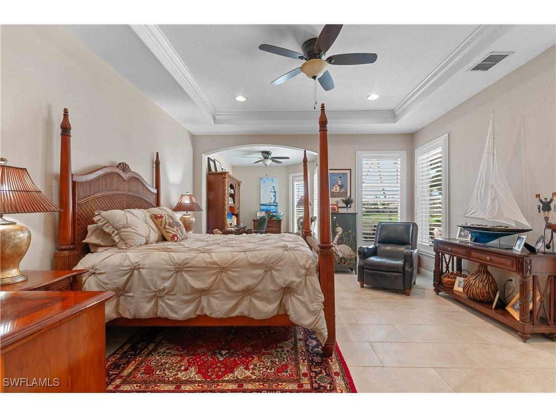 4919 Cerromar Dr Naples FL 34112 225065433 image23