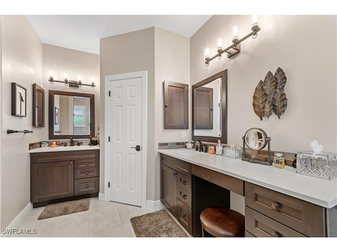 4919 Cerromar Dr Naples FL 34112 225065433 image26