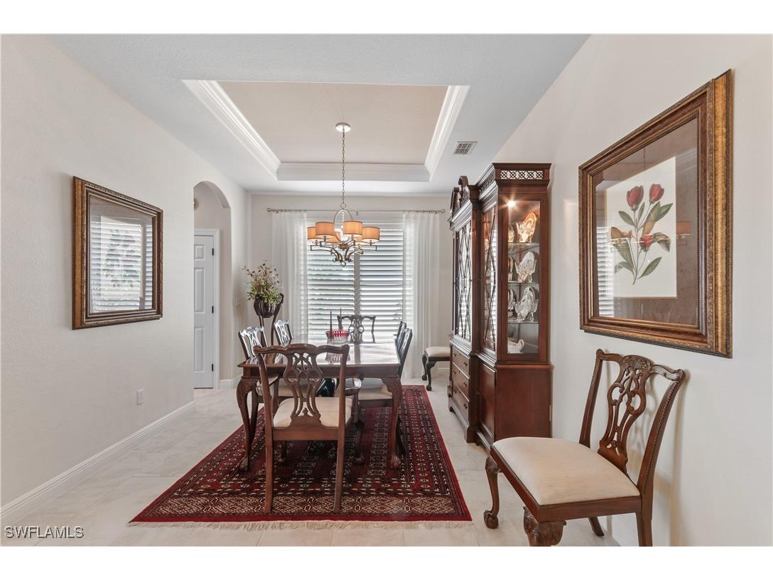 4919 Cerromar Dr Naples FL 34112 225065433 image5