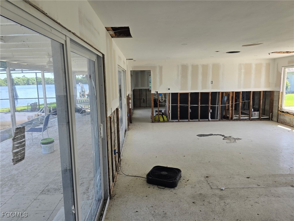 4919 E Riverside Drive Fort Myers FL 33905 2025001493 image12