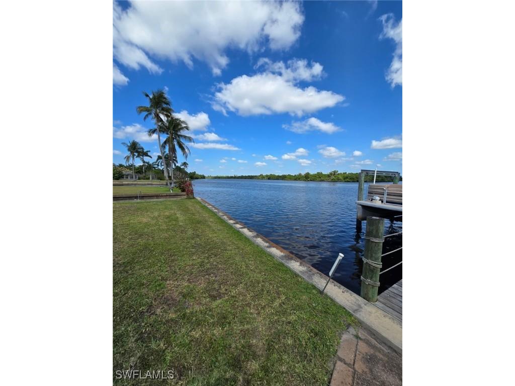 4919 E Riverside Drive Fort Myers FL 33905 2025001493 image2