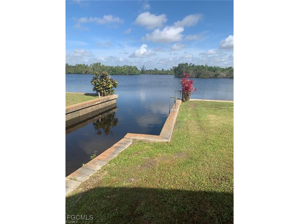 4919 E Riverside Drive Fort Myers FL 33905 2025001493 image3