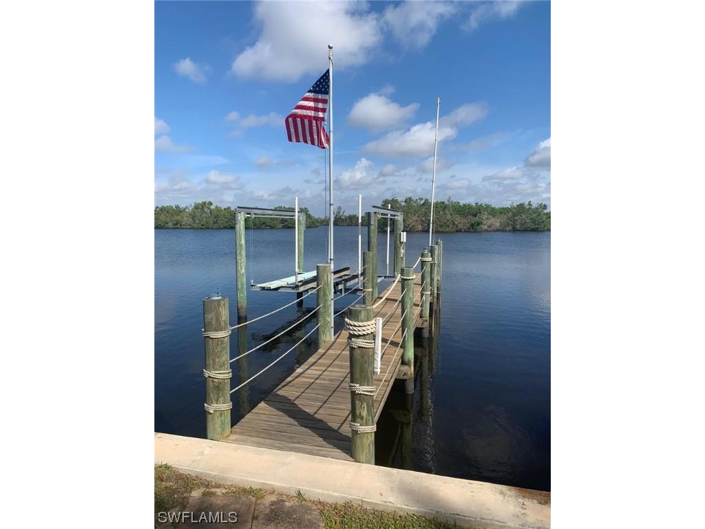 4919 E Riverside Drive Fort Myers FL 33905 223028856 image1