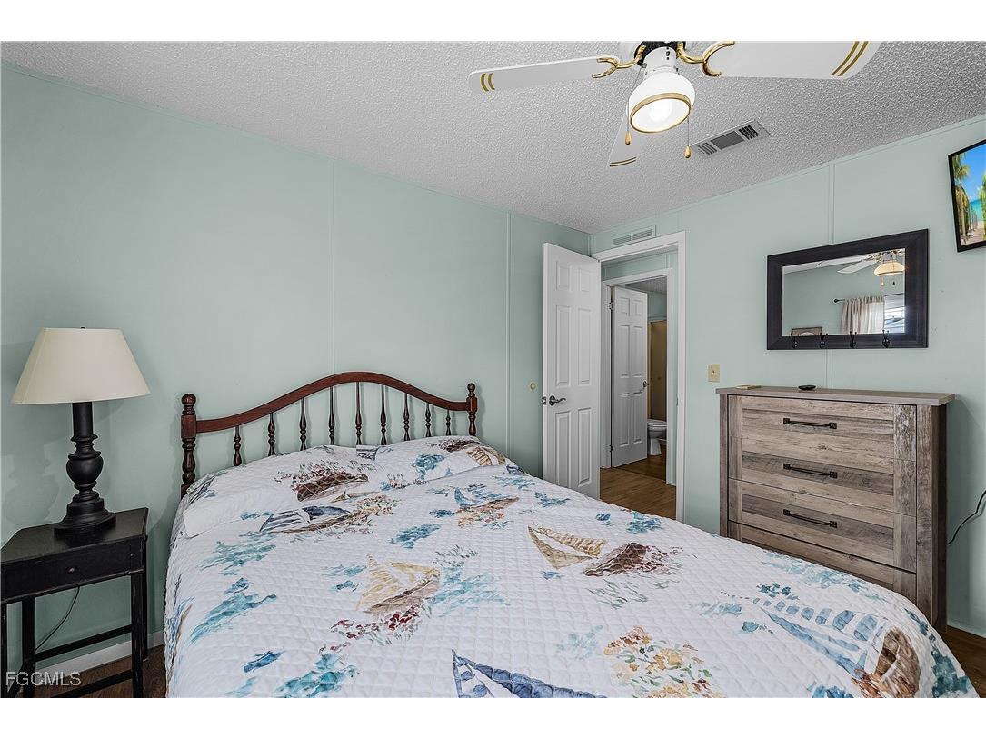 4919 Mullette Lane Saint James City FL 33956 2025013799 image16