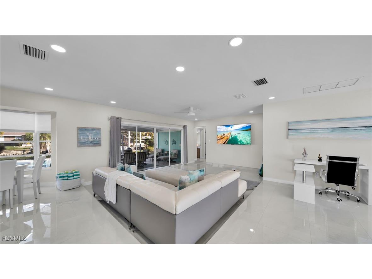 4919 SW 3rd Avenue Cape Coral FL 33914 2026003580 image20