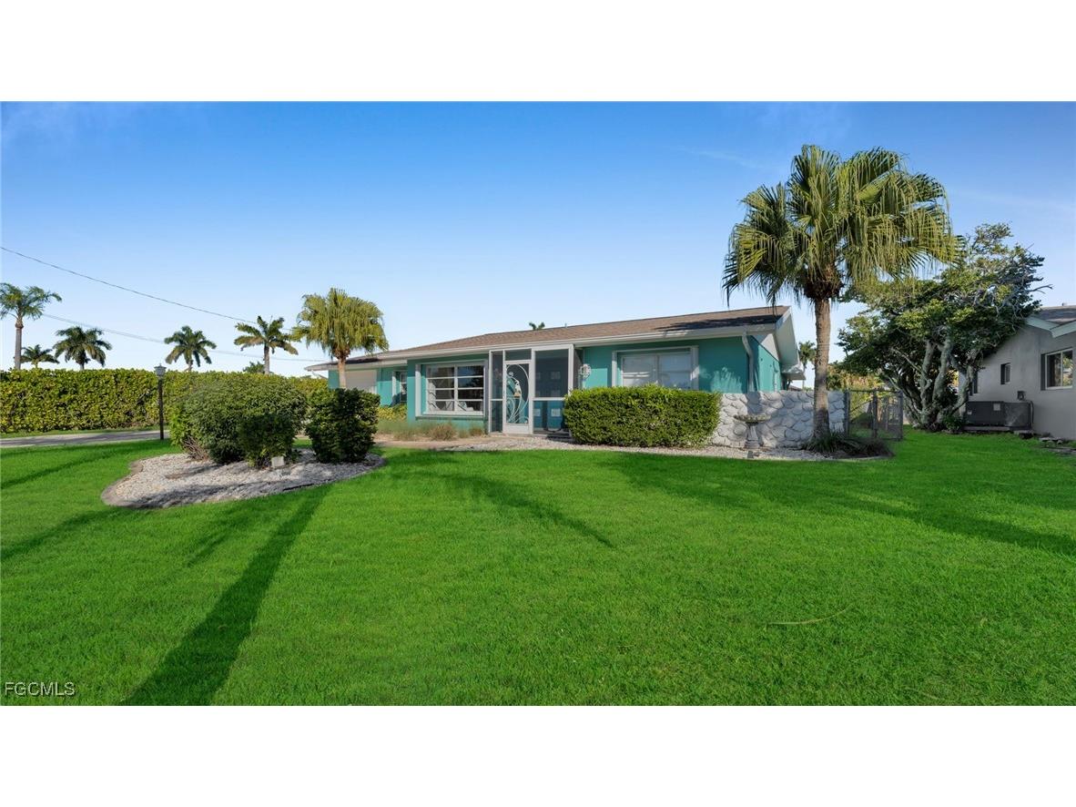 4919 SW 3rd Avenue Cape Coral FL 33914 2026003580 image8