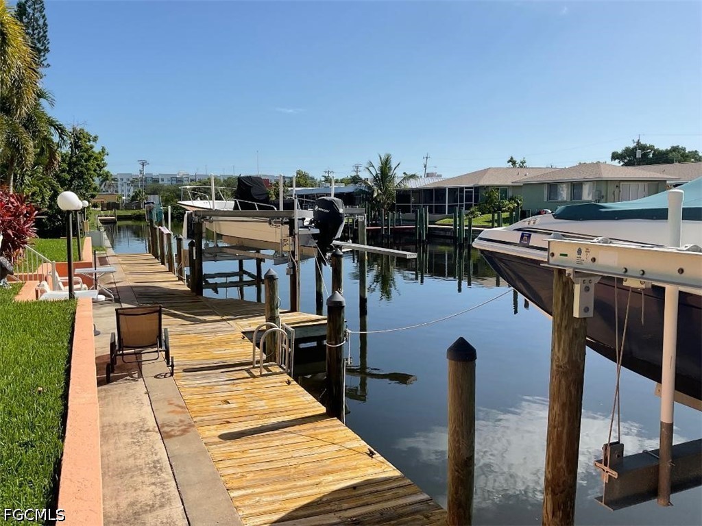 4919 Victoria Drive #4 Cape Coral FL 33904 2026018619 image1