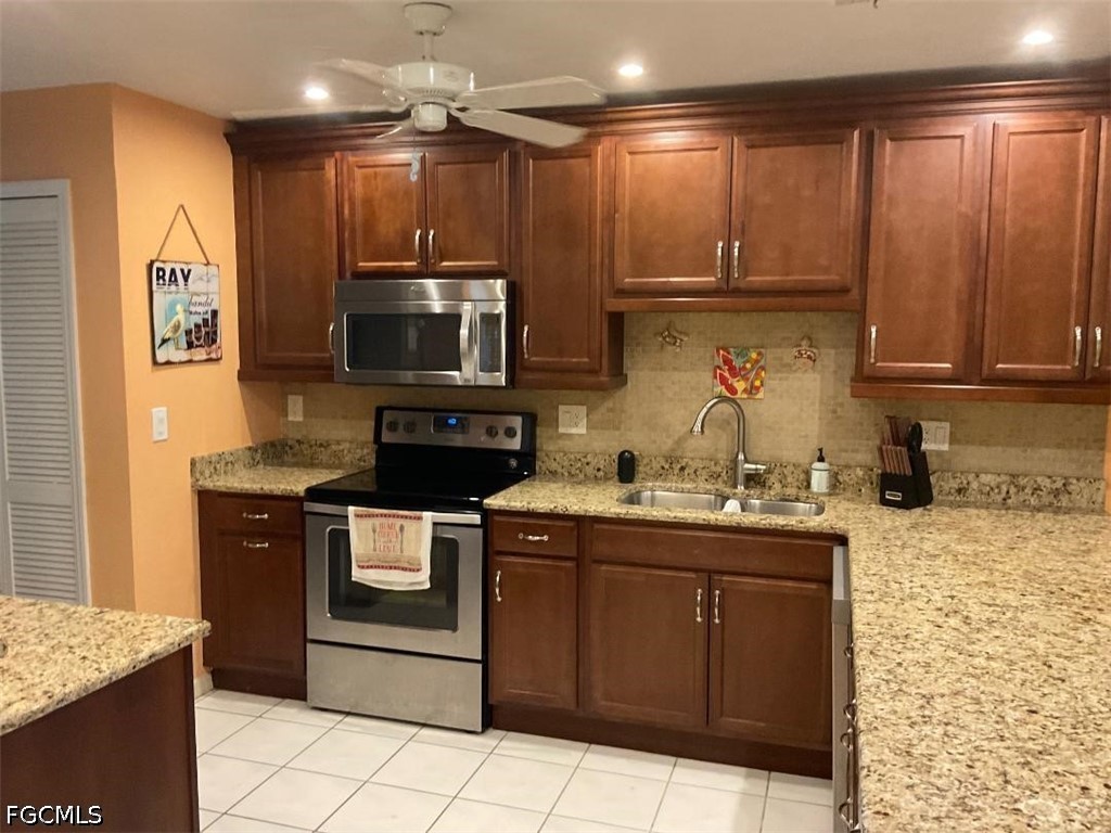 4919 Victoria Drive #4 Cape Coral FL 33904 2026018619 image2