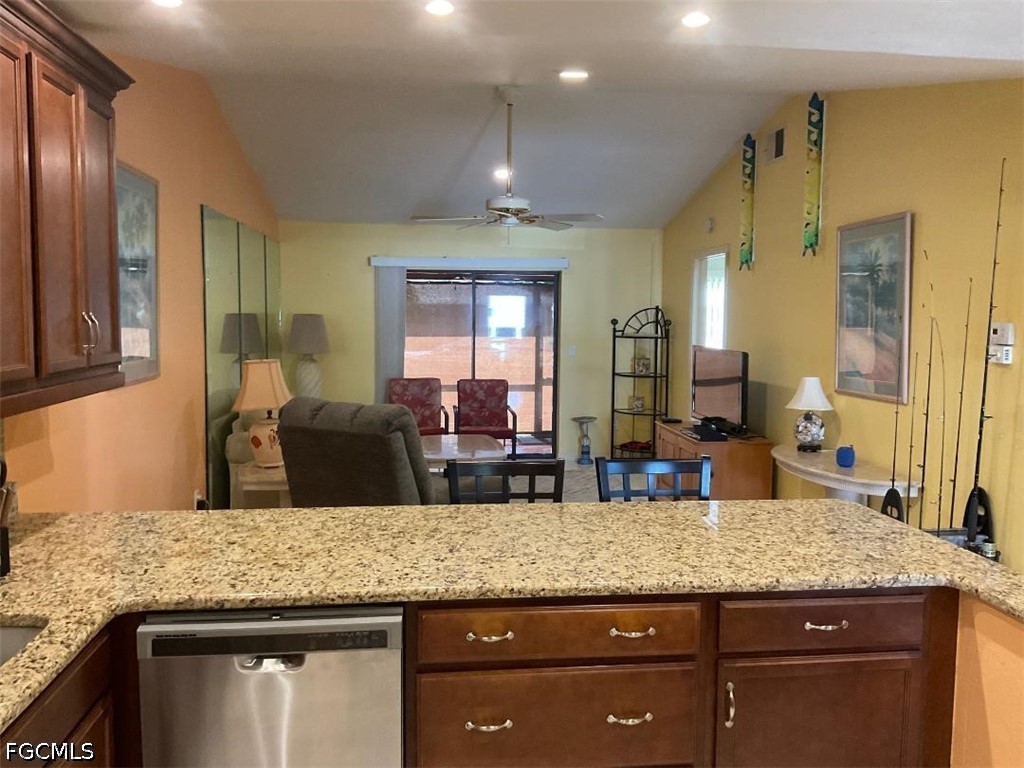 4919 Victoria Drive #4 Cape Coral FL 33904 2026018619 image4