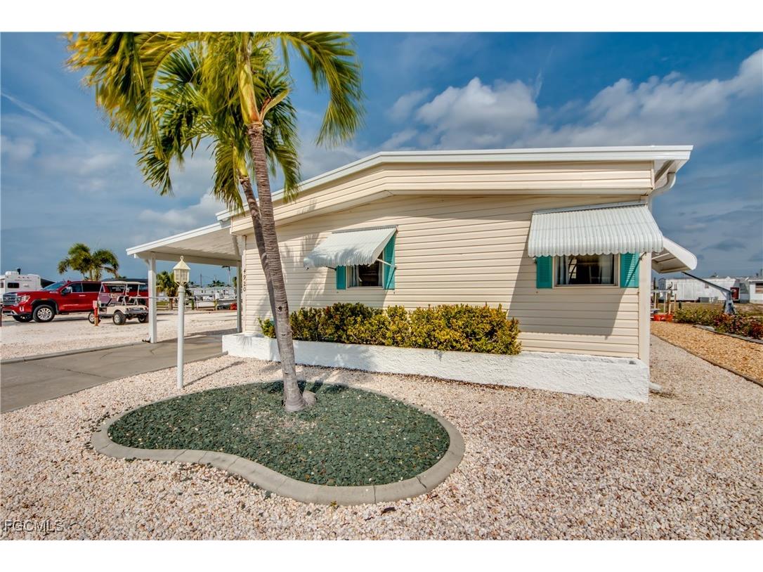 4920 Gulfgate Lane Saint James City FL 33956 2025000196 image1