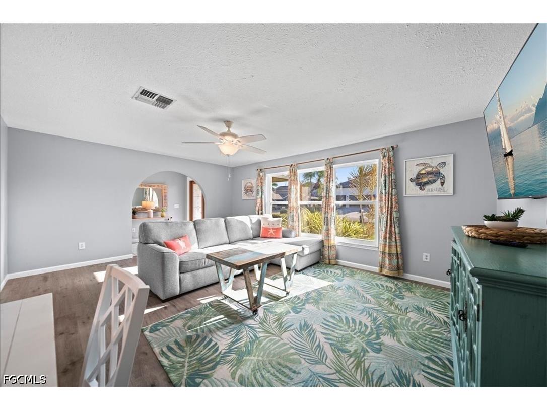 4920 Nassau Court Cape Coral FL 33904 2026016348 image8